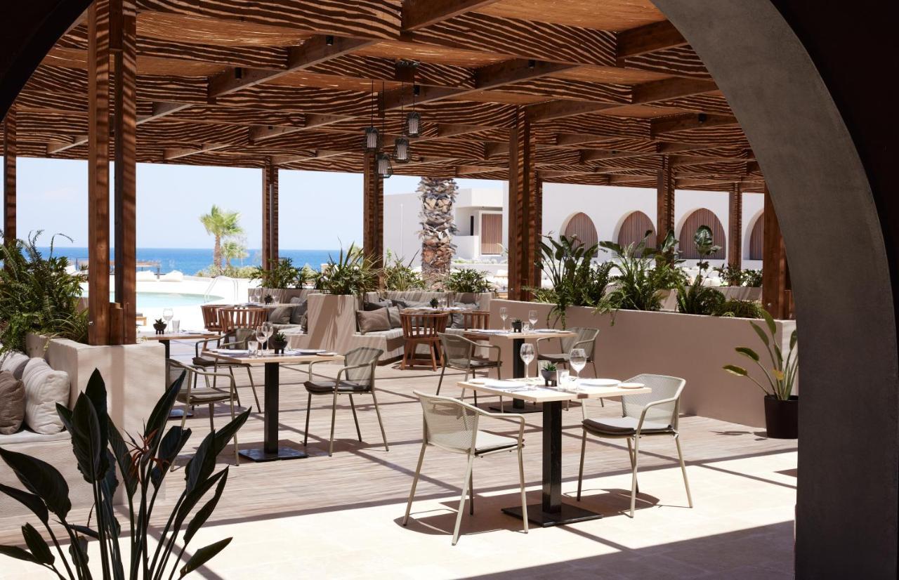 Elissa Adults-Only Lifestyle Beach Resort Kallithea  Luaran gambar The restaurant at the hotel